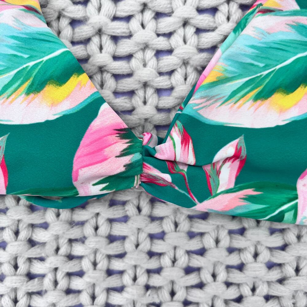 Skatie• ‘Betsy’ Bikini Top in TORTUGA - Picture 5 of 12